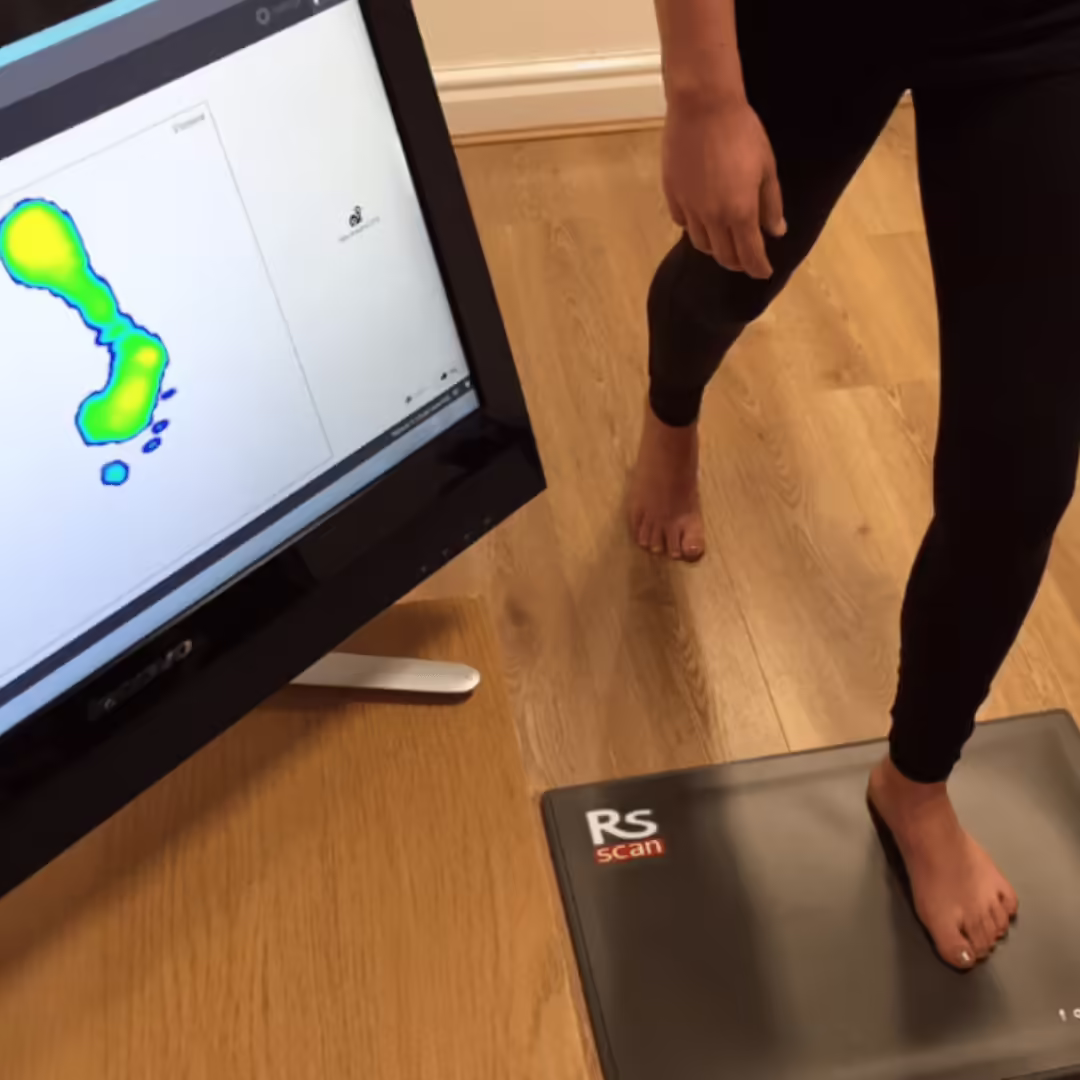 Foot pressure scan assessment in a clinical testing room
